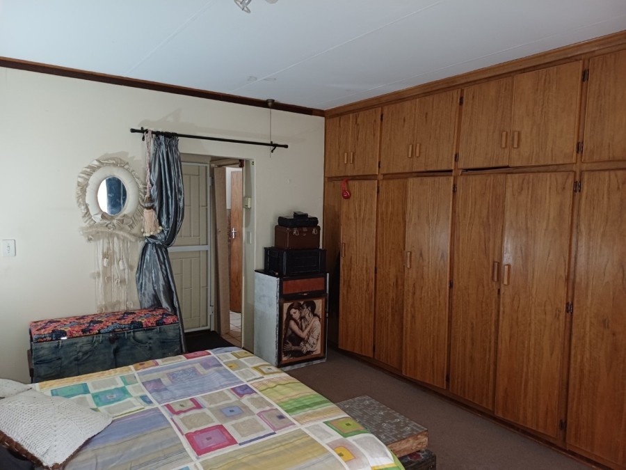 3 Bedroom Property for Sale in Pellissier Free State